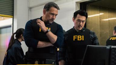 Poster episodio F.B.I. 8x13