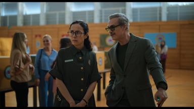 Poster episodio Serpientes y Escaleras 1x7