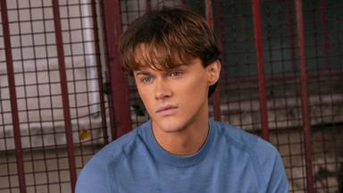 Poster episodio El verano en que me enamoré 3x11