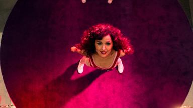 Poster episodio Physical 1x10