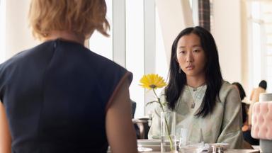 Poster episodio Expatriadas 1x6