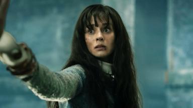 Poster episodio Dime tu nombre 1x5