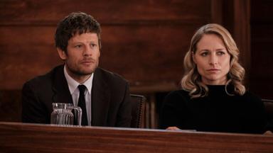 Poster episodio Dos familias 1x4