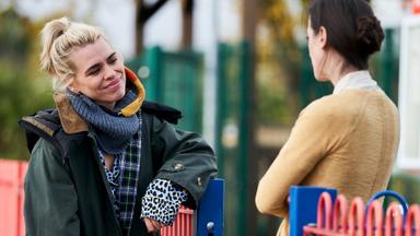 Poster episodio I Hate Suzie 1x4