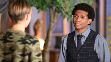 Poster episodio Batwoman 1x17