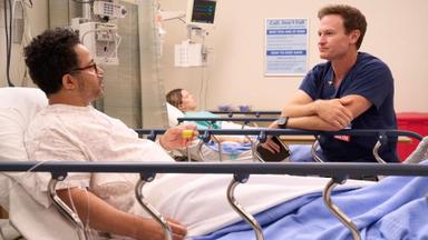 Poster episodio St. Denis Medical 2x12