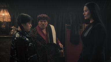 Poster episodio Merlina 2x3