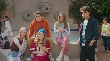 Poster episodio La flor más bella 1x1