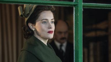 Poster episodio The Crown 2x1