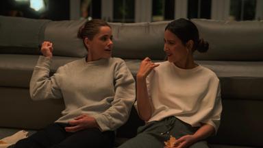 Poster episodio Amigos y vecinos 1x3