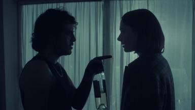 Poster episodio Obituary 2x4