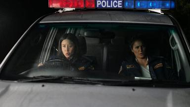 Poster episodio Deadloch 1x2