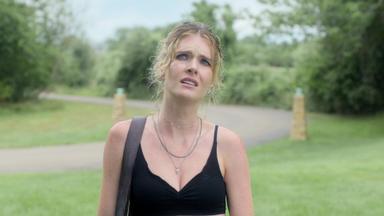 Poster episodio Sirenas 1x1