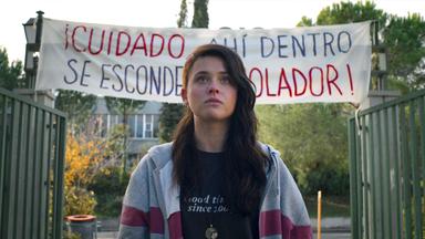 Poster episodio Ni una más 1x8