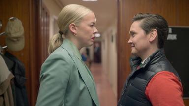 Poster episodio La isla del salmón y la discordia 1x5