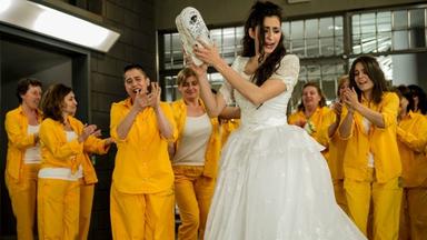 Poster episodio Vis a vis 1x6