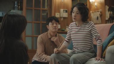 Poster episodio Amor en la puerta de al lado 1x2