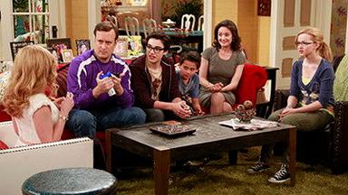 Poster episodio Liv y Maddie 1x1