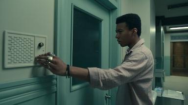 Poster episodio El club de la medianoche 1x4