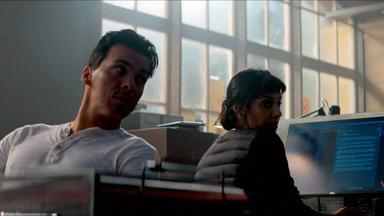 Poster episodio Objetivo: Paris 1x2