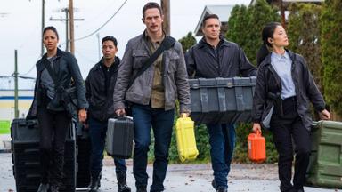 Poster episodio Debris 1x2