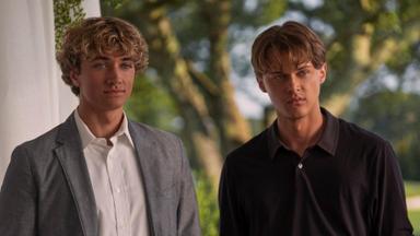 Poster episodio El verano en que me enamoré 3x8