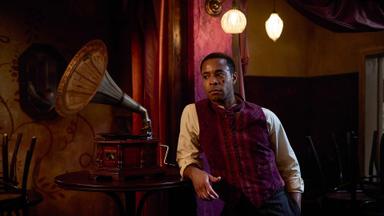 Poster episodio Dope Girls 1x4