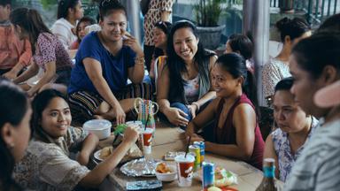 Poster episodio Expatriadas 1x5