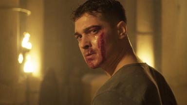 Poster episodio Hakan, el protector 1x10