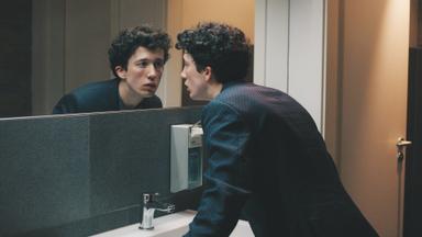 Poster episodio How to Sell Drugs Online (Fast) 2x6