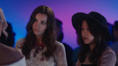 Poster episodio The Other Two 1x2