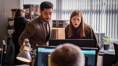 Poster episodio Vigil: conspiración nuclear 1x5