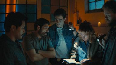 Poster episodio Los gringo hunters 1x12