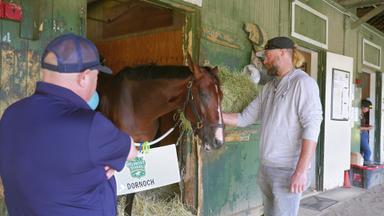 Poster episodio Race for the Crown 1x6