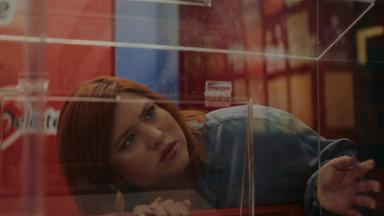 Poster episodio Me late que sí 1x6