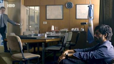 Poster episodio El jardín de bronce 1x4