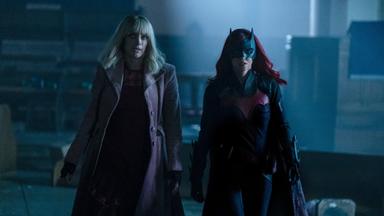 Poster episodio Batwoman 1x13