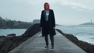 Poster episodio Marianne 1x1