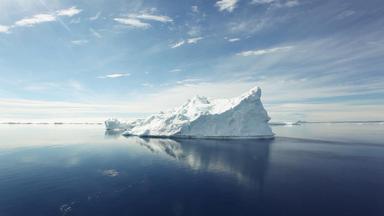 Poster episodio En pocas palabras 1x19