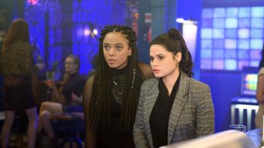 Poster episodio Hechiceras 1x11