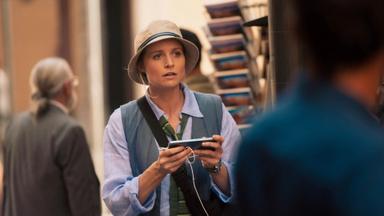 Poster episodio The Iris Affair 1x4