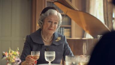 Poster episodio The New Look 1x8