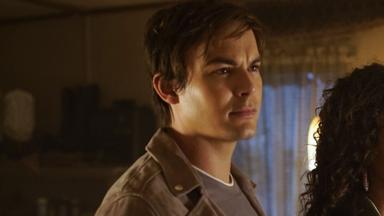 Poster episodio Roswell, Nuevo Mexico 2x6