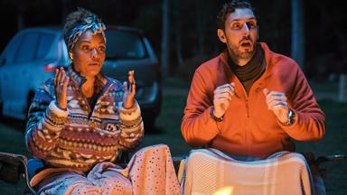 Poster episodio Mensajes de medianoche 1x5