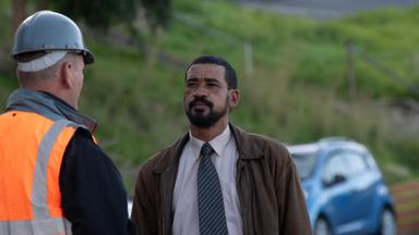 Poster episodio White Lies 1x6