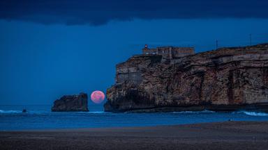 Poster episodio Ola de 100 pies 1x6