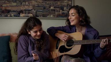 Poster episodio Paradis City 1x3