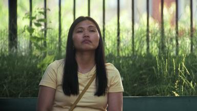 Poster episodio Los secretos que ocultamos 1x6