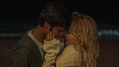 Poster episodio Éramos Mentirosos 1x1