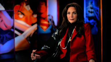 Poster episodio Superpoderosos: La Historia de DC 1x2